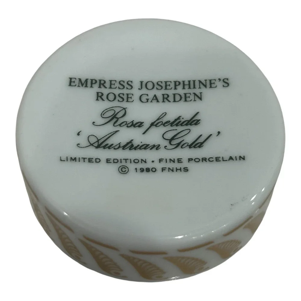 1980‎ Empress Josephine Rose Garden Porcelain Trinket Box Limited Edition
